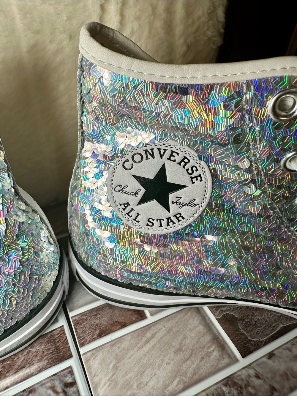 Rare Converse Chuck Taylor All Star High Mini Sequins Silver Hi Tops 8 - Picture 3 of 13